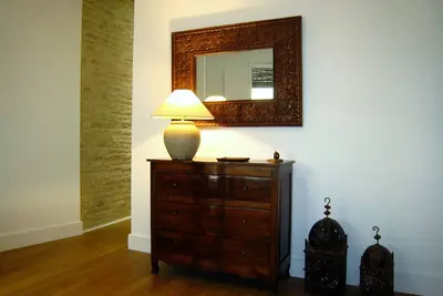 Image de Grand Appartement En Ville Ancien