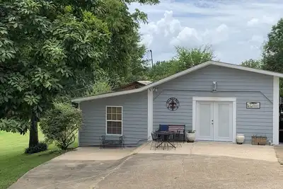 Image de Le cottage sur la rue College