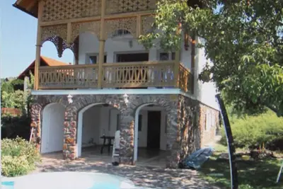 Image de Belle en toutes saisons: la région viticole et gastronomique de Badacsony