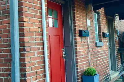 Image de Bel appartement décoré situé au coeur du centre-ville de Bardstown, Ky