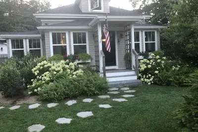 Image de \"Brookshire Cottage\" Une maison confortable rénovée à Newley