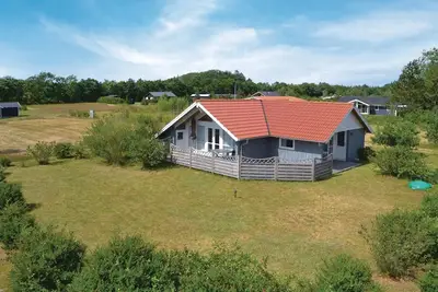 Image de Belle maison de 2 chambres à Hovborg