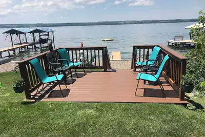 Image de Belle Chalet Du Lac Seneca - Maintenant RÉSERVATION 2020