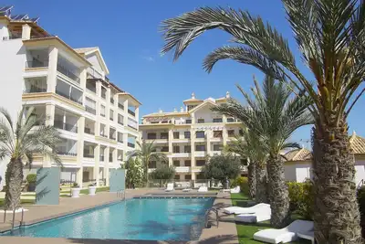 Guardamar Hill Resort Spa, Piscine, Sauna, Fitness, Tennis et Plage 500 mètres.