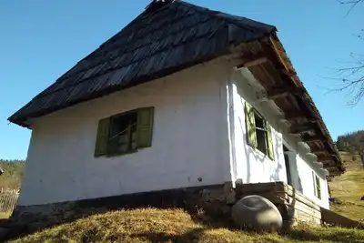 Image de Törökök Mountain Paradise - Découvrez l'atmosphère ancienne en Transylvanie