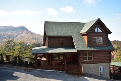 Image de Vues sur la montagne! 3 miles à Prkwy / Gym / indr / piscine extérieure / putt golf, des salles de banquet