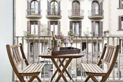 Image de Appartement de 2 chambres à Sarrià avec terrasse privée pour 4 personnes