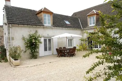 Image de Cottage, 4 étoiles. Avec Piscine, au coeur du Centre Val de Loire. .