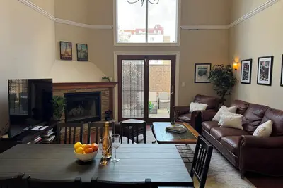 Image de Exquise maison dans la vieille ville ** 31 couchages ** Meilleur emplacement ** Grand et bien aménagé