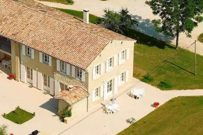 Image de Le Four à Pain, au magnifique \"Domaine de Vincenti\", aux Portes de la Provence
