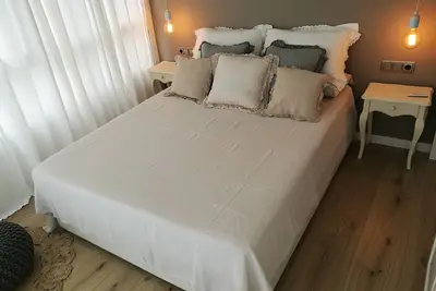 Image de Première ligne pour 4/6 personnes avec terrasse de 30 m. sur la Costa Brava