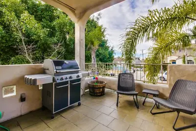 Image de Pacific Beach Townhome | 3br w/ Hot Tub + Views