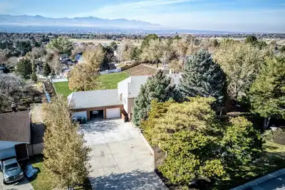 Image de *** Retraite de luxe à flanc de montagne ***