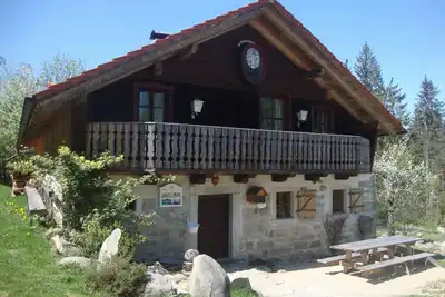 Image de Chalet de montagne de charme dans un endroit de rêve pour un séjour indépendant
