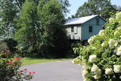 Image de Charming Farm Cottage- Chevaux Bienvenue