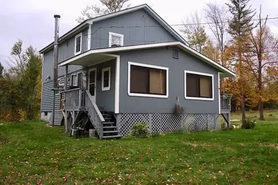 Image de Cabine confortable dans le paradis de la randonnée - Randonnez, nagez, détendez-vous au magnifique lac Webb