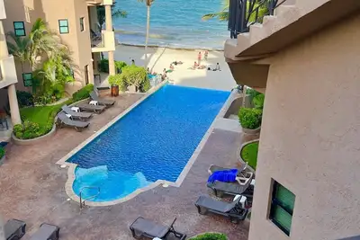 Image de Meilleur Penthouse en bord de mer avec toit privé / Super propre / F3 Susan Mattingly