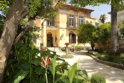 Image de Villa Elide - Chiara 4 personnes Appartement indépendant Résidence historique Garden