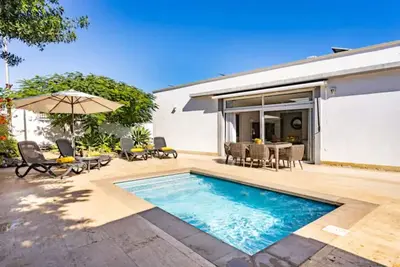 Image de Villa Avec Piscine PRIVÉE CHAUFFÉE Au Sud De TÉNÉRIFE Marche Au Village