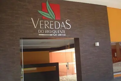 Image de Tout nouvel appartement luxueux avec parc aquatique, piscine intérieure, bain à remous, etc.