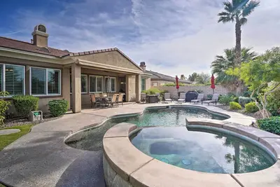 Image de New-Luxury Home w / Lake, Golf par Coachella Festival
