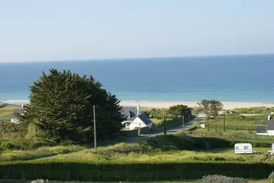 Image de Belle maison, 3 ch vue mer, plage a pied, jardin clos, wifi