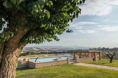 Image de Quercia apartment, 210 sqm with shared swimming pool