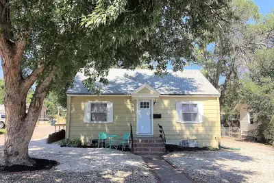 Image de Magnifique Bungalow à côté des vélos Cruiser Unc-Free!
