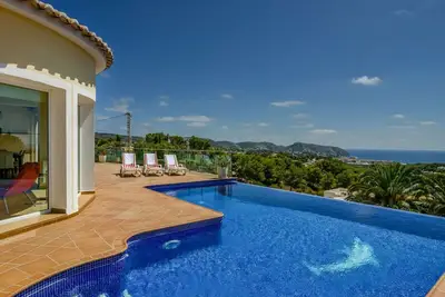 Image de Incroyable villa avec vue sur la plage