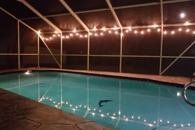 Image de Notre endroit heureux! 3 chambres, 2 salles de bain piscine maison