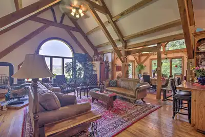 Image de Nouveau! Suite magique Scottsville avec gazebo Riverfront