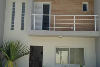 Image de Nouvelle maison de 3 chambres en copropriété à 100 m. la plage. Très bien situé