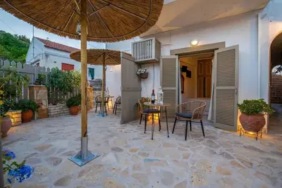 Image de Arokaria Ii Studio - Studio Appartement, Couchages 2