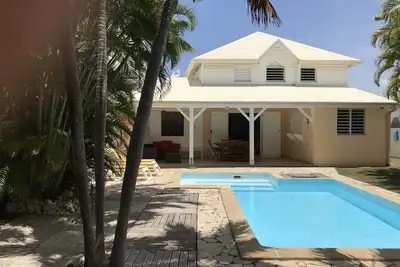 Image de Villa créole dans résidence securisée piscine au sel