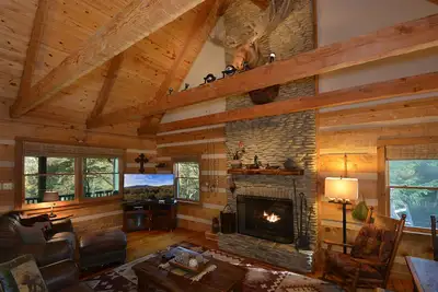 Image de 20% de rabais - Moose Creek Lodge - Superbe luxe rustique - à quelques minutes de Boone