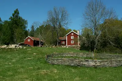 Image de Hutte suédoise traditionnel pour 5 personnes, rénové