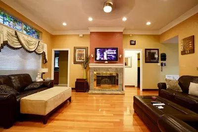 Image de Beau paysage privé avec système de son surround extérieur