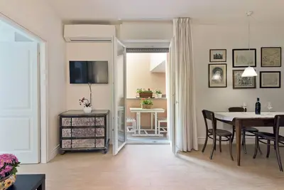 Image de Boboli Corner (Parking privé couvert gratuit)