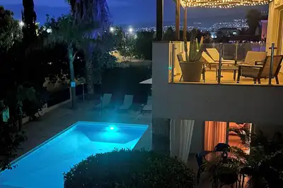 Villa avec vue sur la mer et piscine privée