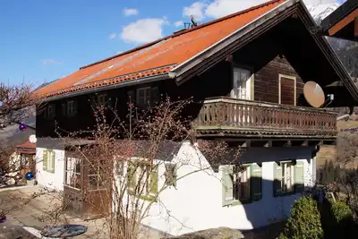 Chalet confortable dans un endroit calme et une vue magnifique