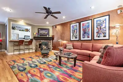 Image de Lotissement 2 Br / 2. 5 Ba Downtown Memphis Entertainment District