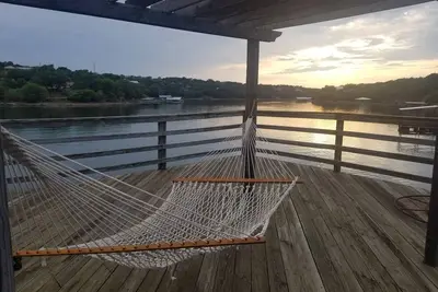 Image de Bliss sur le lac Buchanan