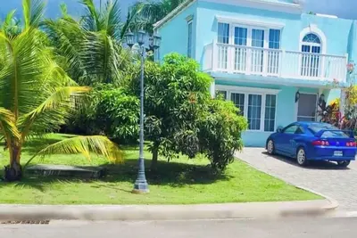 Image de Charmante Maison 2 Chambres: 3 Lits, Couchages 1-5, SÉCURITÉ 24h / 24, Piscine PRIVÉE Et Plage