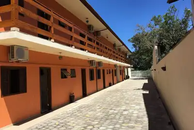 Image de (1) Chalets Ubatuba102 - 700m de la plage d'Itaguá, air, garage et internet