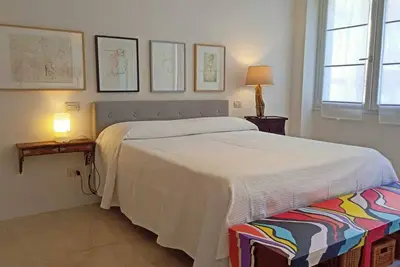 Image de Appartement artistique, lumineux et confortable dans le centre