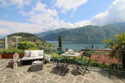 Image de Lac chalet Bellagio, une belle terrasse avec vue magnifique sur le lac