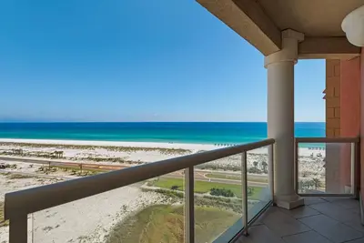 Image de Passez l'automne et l'hiver sur la plage avec des vues épiques sur le golfe - Valeurs spéciales hors saison
