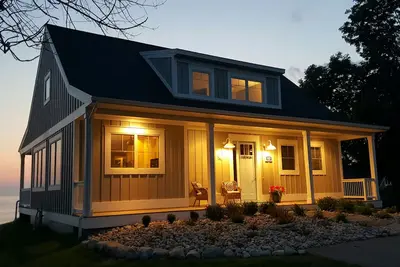 Image de Belle maison riveraine sur le lac Michigan - La semaine de la fĂŞte du travail vient d'ouvrir!