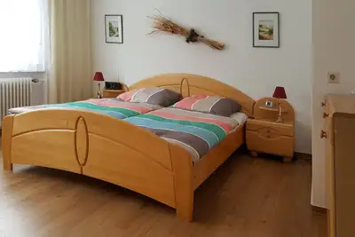 \"Auberge-Jolie\" - Un lieu de vie central avec espace et confort à un prix raisonnable