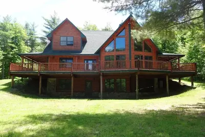 Image de Maison spectaculaire avec vues, bain à remous et sauna, Whiteface et Lake Placid, visite 3d / Vr